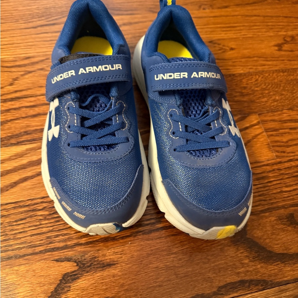 Under Armour Kids Blue Athletic Shoes